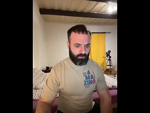 Snapshot of DamonSalvatore2 chatting on 02/25/26, 08:18 DamonSalvatore2 online show from 02/25/26, 08:18