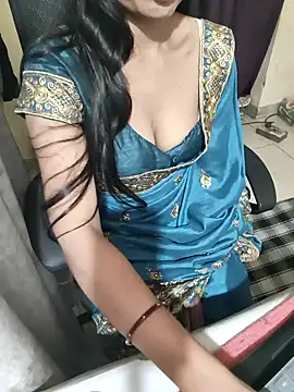 Snapshot of Priya-Sarma chatting on 02/06/26, 03:00 Priya-Sarma online show from 02/06/26, 03:00