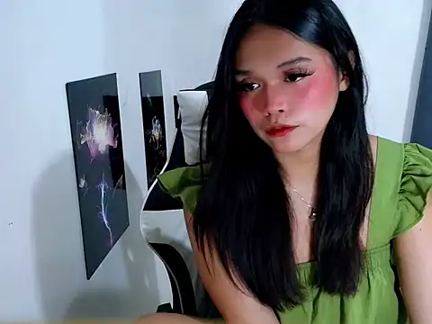 Snapshot of Hard_lovely_Dick69 chatting on 04/28/26, 02:22 Hard lovely Dick69 online show from 04/28/26, 02:22