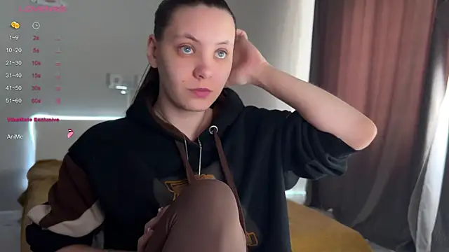 Snapshot of Katherine___Ross chatting on 04/22/26, 07:11 Katherine Ross online show from 04/22/26, 07:11