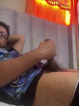 kiddeybaby online show from 12/21/25, 04:36