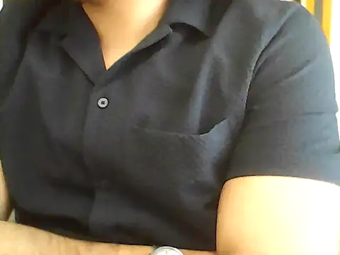 Snapshot of kingmiko12 chatting on 03/24/26, 09:47 kingmiko12 online show from 03/24/26, 09:47