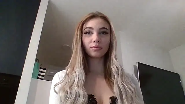 TeenLily online show from 01/13/26, 08:47