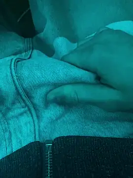 Snapshot of LittleGuy_2007 chatting on 03/09/26, 08:13 LittleGuy 2007 online show from 03/09/26, 08:13