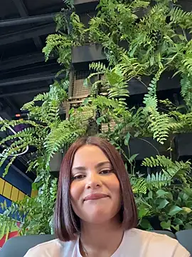 Irina Velvett online show from 05/06/26, 10:26