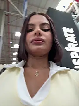 Irina Velvett online show from 05/10/26, 04:45