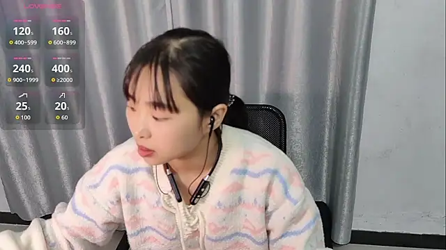 kaia-Baby online show from 12/22/25, 07:16