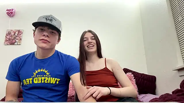 Snapshot of AstridJenkins chatting on 02/12/26, 03:01 AstridJenkins online show from 02/12/26, 03:01