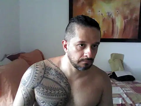 Snapshot of gonzzohunterr chatting on 01/10/26, 05:58 gonzzohunterr online show from 01/10/26, 05:58