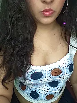 Snapshot of Saumyy chatting on 03/04/26, 03:07 Saumyy online show from 03/04/26, 03:07