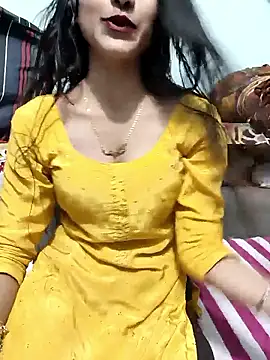 Yours-Zeenat online show from 02/21/26, 09:32