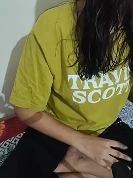 Snapshot of geetanjali_singh chatting on 02/01/26, 12:15 geetanjali singh online show from 02/01/26, 12:15