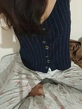 Snapshot of geetanjali_singh chatting on 02/10/26, 12:09 geetanjali singh online show from 02/10/26, 12:09