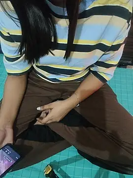 Snapshot of geetanjali_singh chatting on 02/15/26, 02:03 geetanjali singh online show from 02/15/26, 02:03