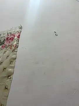 Snapshot of Luxuryalexa986 chatting on 02/25/26, 06:56 Luxuryalexa986 online show from 02/25/26, 06:56