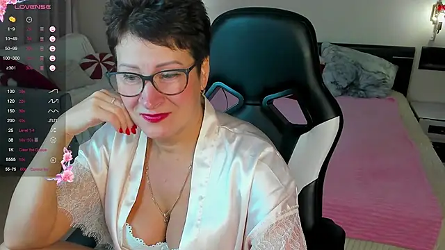Snapshot of JennyMons chatting on 07/11/26, 07:55 JennyMons online show from 07/11/26, 07:55