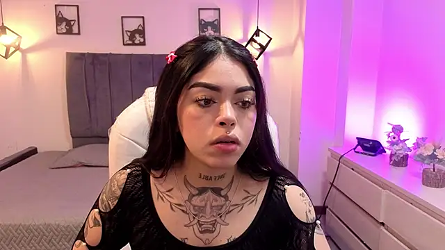 Emii Evanns online show from 01/06/26, 11:36