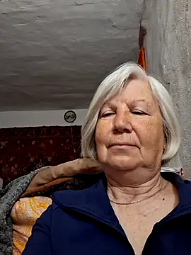 KlaudiaDarling online show from 05/02/26, 02:27