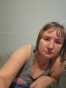 Snapshot of sonicslut chatting on 01/19/26, 10:41 sonicslut online show from 01/19/26, 10:41