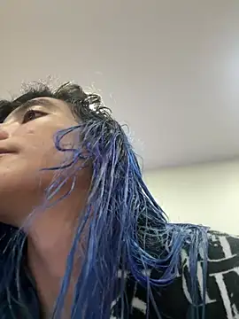 Snapshot of LunaisBack chatting on 03/18/26, 10:57 LunaisBack online show from 03/18/26, 10:57