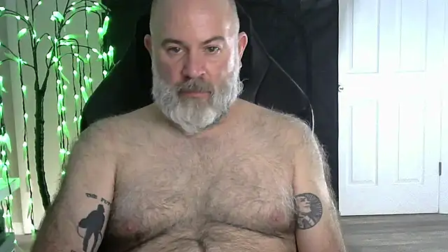 Snapshot of XJJ77x chatting on 03/03/26, 03:01 XJJ77x online show from 03/03/26, 03:01