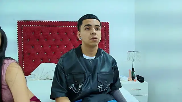 Snapshot of Jaden_and_sofia chatting on 04/03/26, 02:53 Jaden and sofia online show from 04/03/26, 02:53