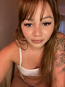 Isisbennett online show from 04/27/26, 06:39