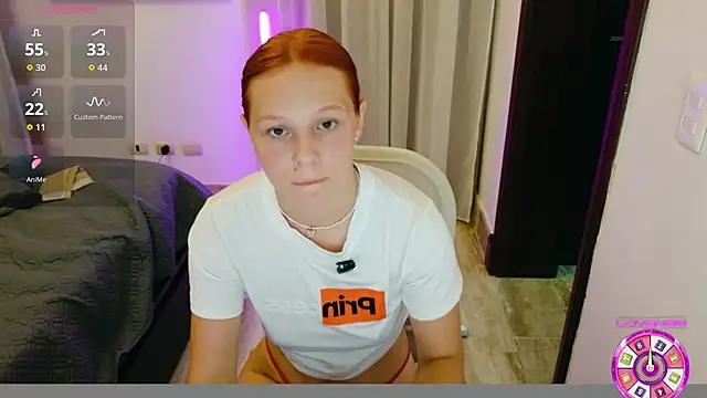 Snapshot of ViktoriaSilk chatting on 06/17/26, 03:13 ViktoriaSilk online show from 06/17/26, 03:13