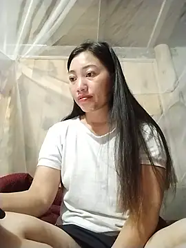 Snapshot of Lovephay8x chatting on 06/17/26, 12:02 Lovephay8x online show from 06/17/26, 12:02