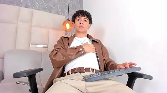 imxxjoel online show from 05/12/26, 11:24