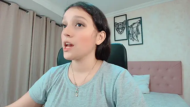 littlemolly walcott online show from 05/06/26, 01:03