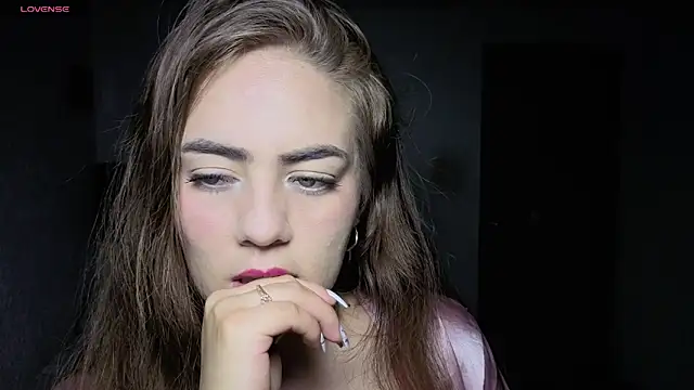 Snapshot of VelourNyx chatting on 01/07/26, 04:15 VelourNyx online show from 01/07/26, 04:15