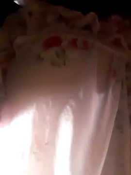 Snapshot of fingerbit07 chatting on 02/07/26, 04:00 fingerbit07 online show from 02/07/26, 04:00