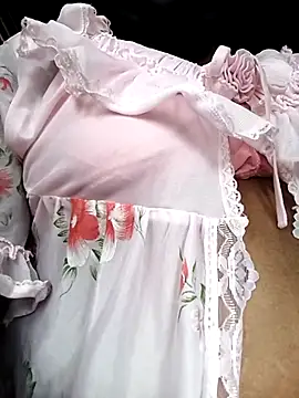 Snapshot of fingerbit07 chatting on 02/22/26, 11:31 fingerbit07 online show from 02/22/26, 11:31