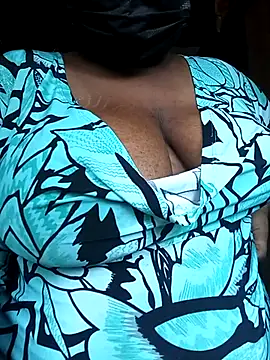 Snapshot of fingerbit07 chatting on 03/21/26, 07:13 fingerbit07 online show from 03/21/26, 07:13