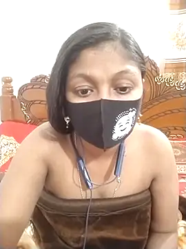 Snapshot of sumi_couele18 chatting on 02/05/26, 06:23 sumi couele18 online show from 02/05/26, 06:23