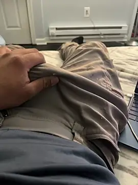 Snapshot of elpapigrande12 chatting on 02/13/26, 01:56 elpapigrande12 online show from 02/13/26, 01:56