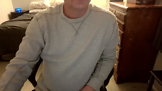 Snapshot of MatureSexy1700 chatting on 01/13/26, 04:07 MatureSexy1700 online show from 01/13/26, 04:07