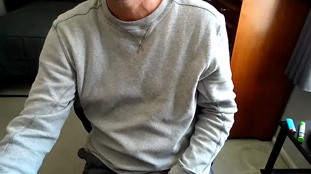 Snapshot of MatureSexy1700 chatting on 02/01/26, 02:59 MatureSexy1700 online show from 02/01/26, 02:59