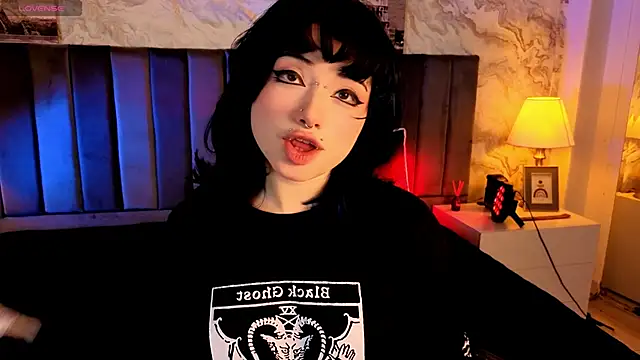 Sienna Desiree online show from 05/06/26, 01:05
