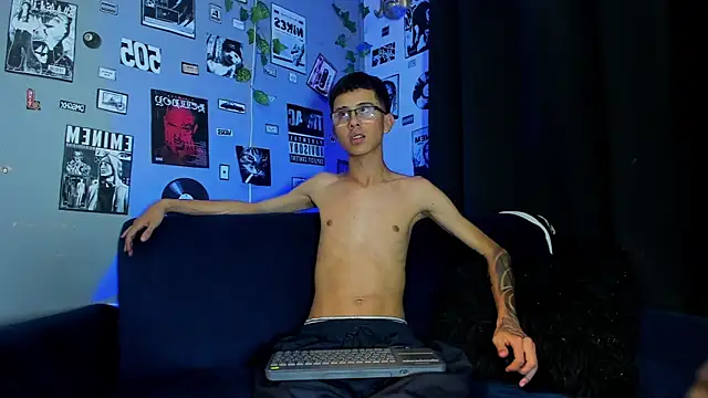asher lux online show from 05/13/26, 07:55