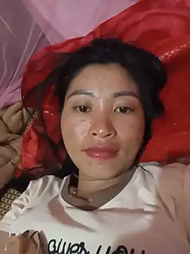 Hiniyk2 online show from 05/17/26, 02:13