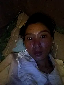 Hiniyk2 online show from 06/04/26, 03:07