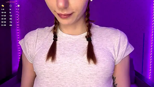 Snapshot of BlondeBun chatting on 06/29/26, 05:13 BlondeBun online show from 06/29/26, 05:13