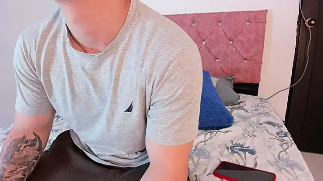 Liam saint online show from 06/29/26, 01:11