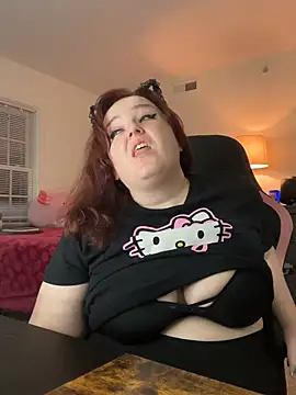 KittyCreamKisses online show from 05/11/26, 03:45