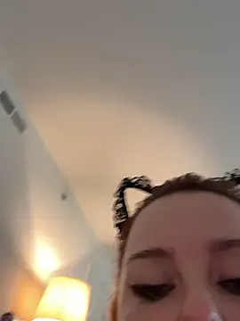 KittyCreamKisses online show from 05/18/26, 04:07