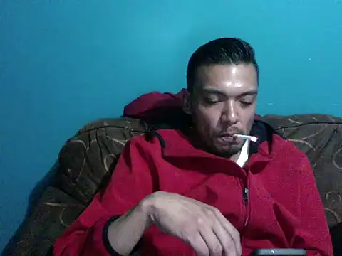 Snapshot of latinomoreno95 chatting on 01/17/26, 02:05 latinomoreno95 online show from 01/17/26, 02:05