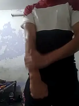 Snapshot of daksh__8_inche chatting on 02/13/26, 06:59 daksh 8 inche online show from 02/13/26, 06:59