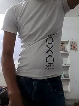 Snapshot of daksh__8_inche chatting on 02/15/26, 11:41 daksh 8 inche online show from 02/15/26, 11:41